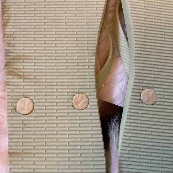 Hurley Riley Flip Flops - NWT x2 - Size 10 - Light Green - Picture 8 of 8